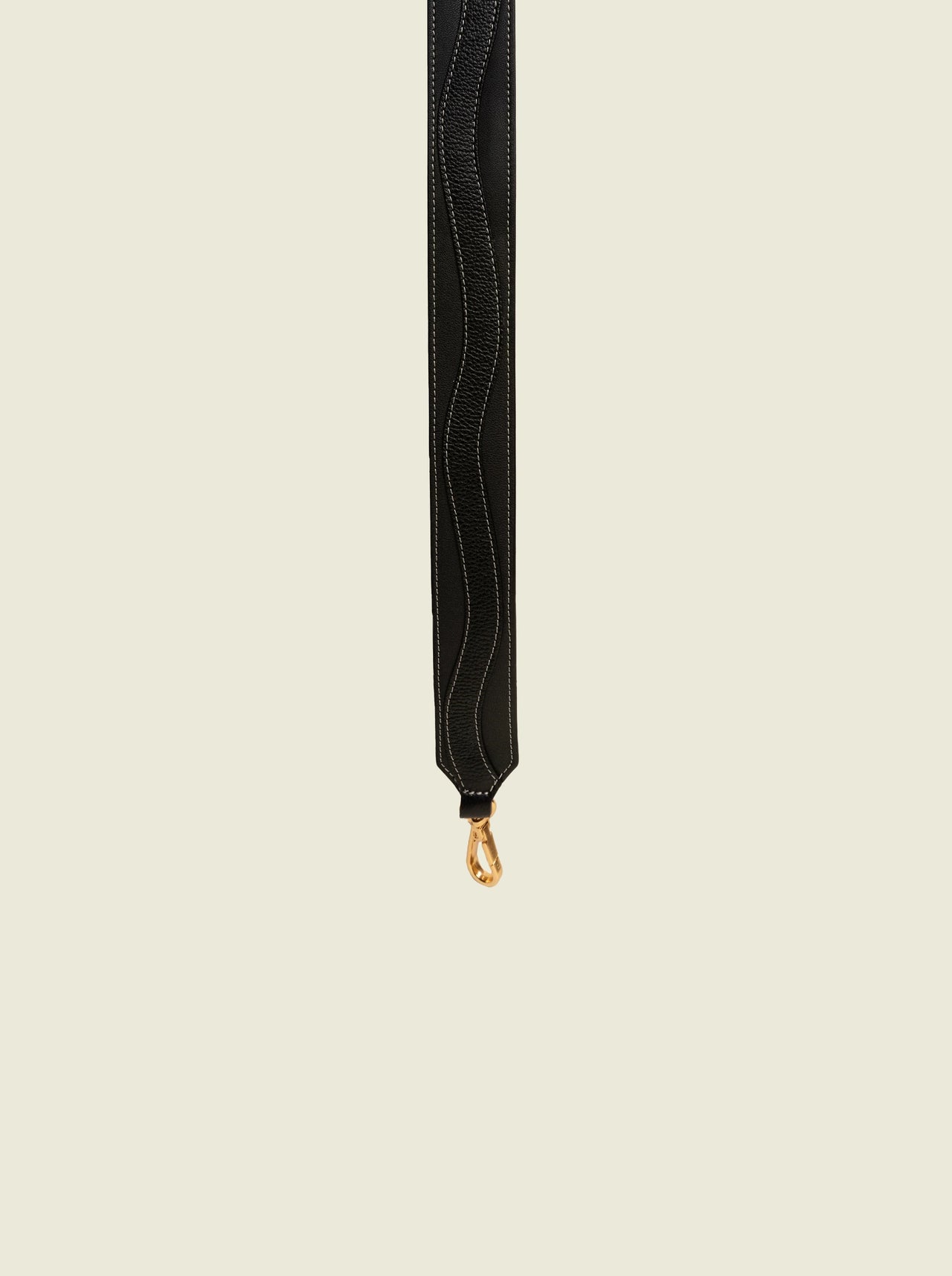 SNAKE HANDLE